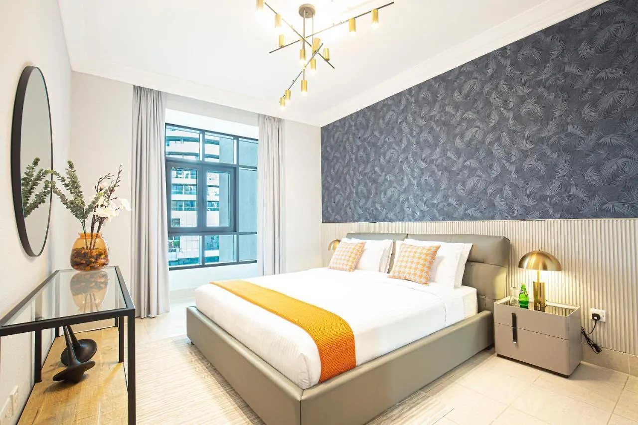 Luxurious 1 Bed -Connected To Dubai Mall Apartment