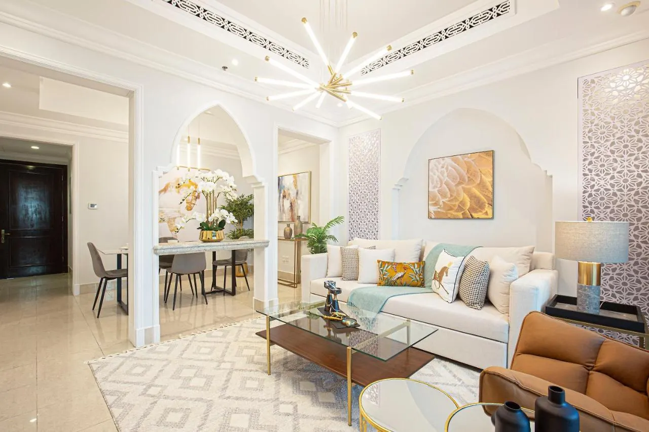 Luxurious 1 Bed -Connected To Dubai Mall Apartment