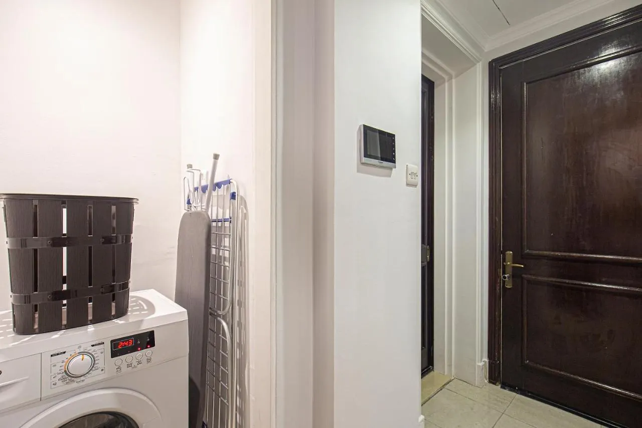 Luxurious 1 Bed -Connected To Dubai Mall